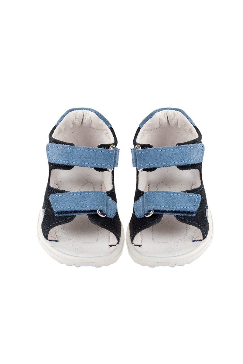 Scarpina con chiusura in velcro