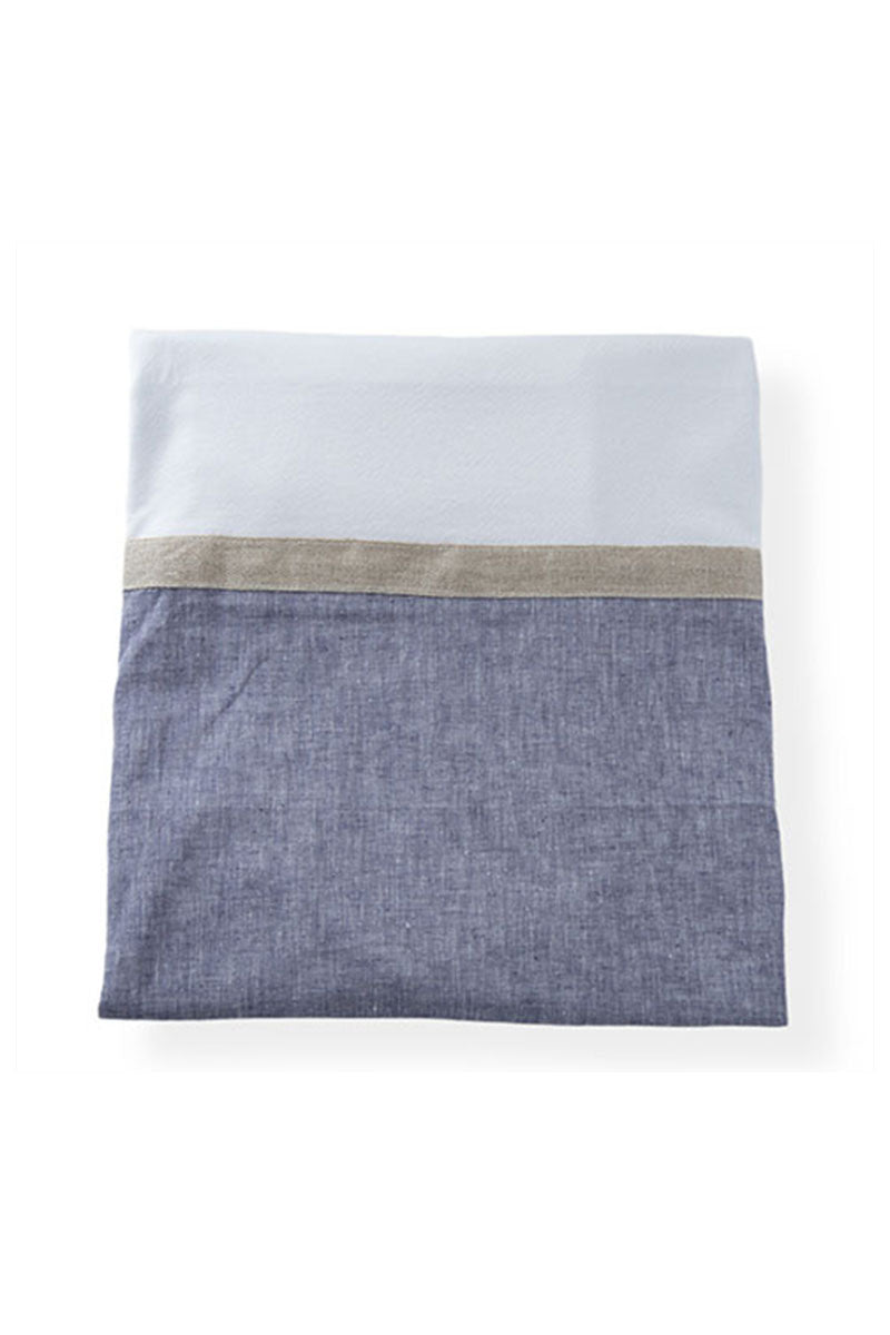 Copertina in piquet con inserto in tela effetto lino e nastro in juta applicato