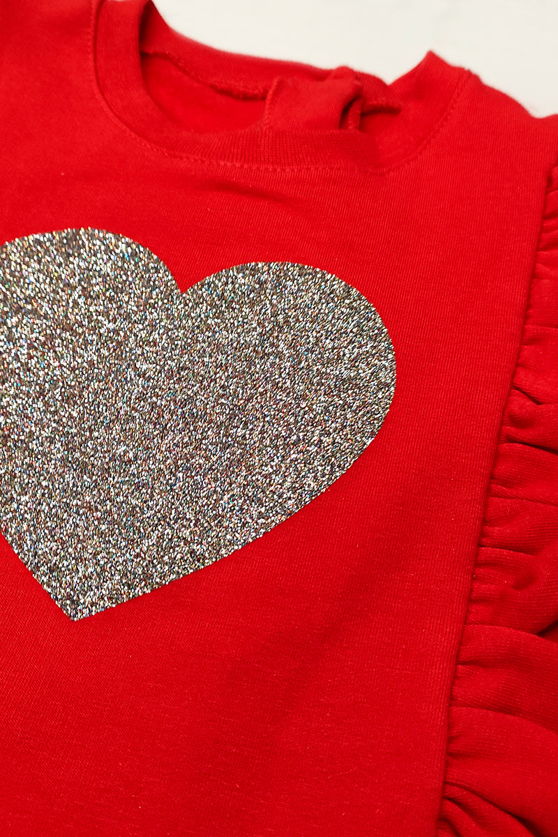 Maglia in felpa garzata con stampa cuore effetto glitter e balze