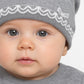 Cappellino in ciniglia con merletto fiocchettino e strass