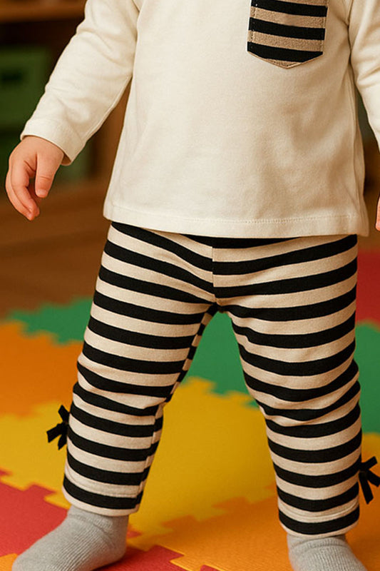 Leggings in cotone elasticizzato rigato con strass fiocchetto e inserti in lurex