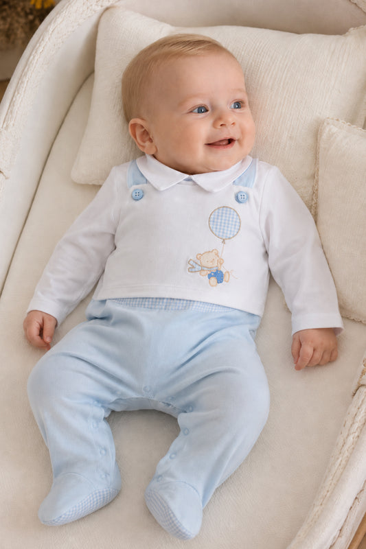 Salopette in ciniglia con ricamo ed inserti in pied de poule + body in caldo cotone