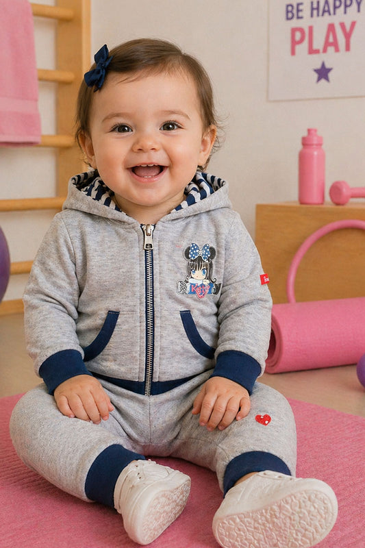 Tuta con cappuccio neonata/bimba in cotone elasticizzato con applicazioni e stampa