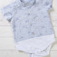Body a camicia in tela di cotone operata fantasia balene con collo coreana e bottoni in contrasto
