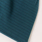 Cappellino in cotone elasticizzato con fantasia rigata