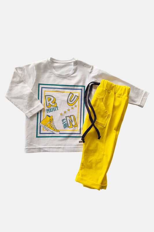 Completo 2 pezzi in cotone elasticizzato con stampa e pantaloni con tasche ed inserti in contrasto