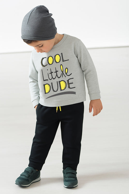 Completo in cotone elasticizzato garzato con stampa e maniche raglan