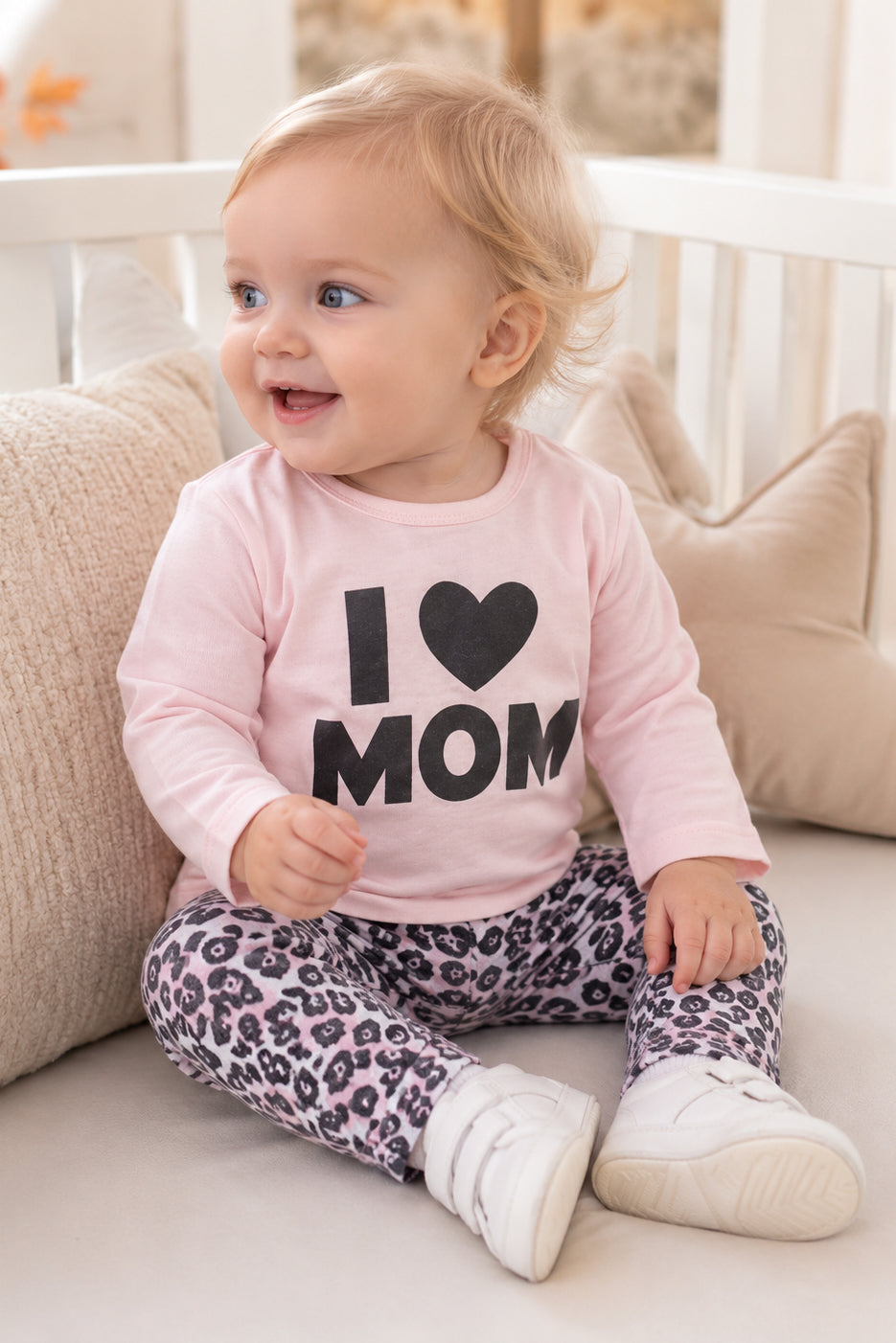 Completo in cotone elasticizzato con stampa e leggings fantasia animalier