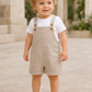 Salopette a pantaloncino in lino con bretelle